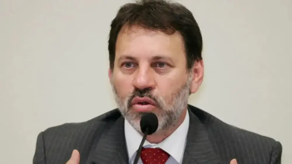 Delúbio Soares nega que candidatura resgate imagem