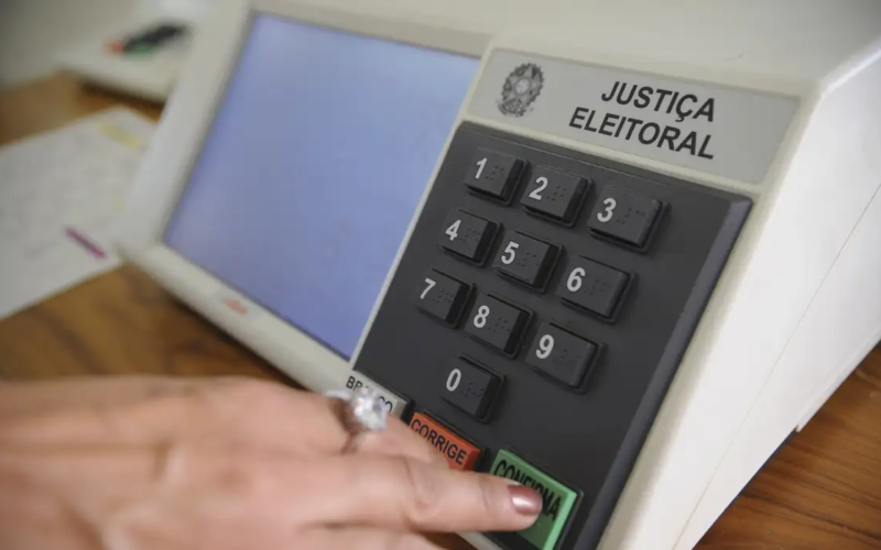 175 mil com deficiência votam sem acessibilidade