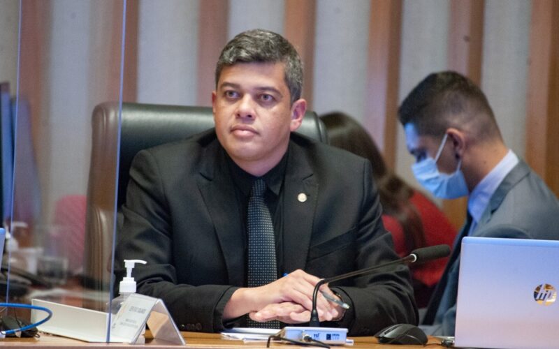 Programa Protetores Mirins ensina crianças a evitar maus-tratos