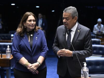 Bia Kicis protagoniza no Senado ao lado de Dr. Hiram