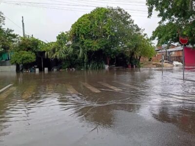 Chuvas no RS: 500 desalojados, emergencia e rodovias