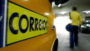 Durigan prevê prejuízo de R$ 10 bi nos Correios