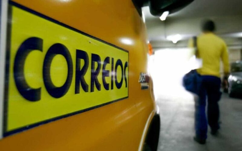 Durigan prevê prejuízo de R$ 10 bi nos Correios