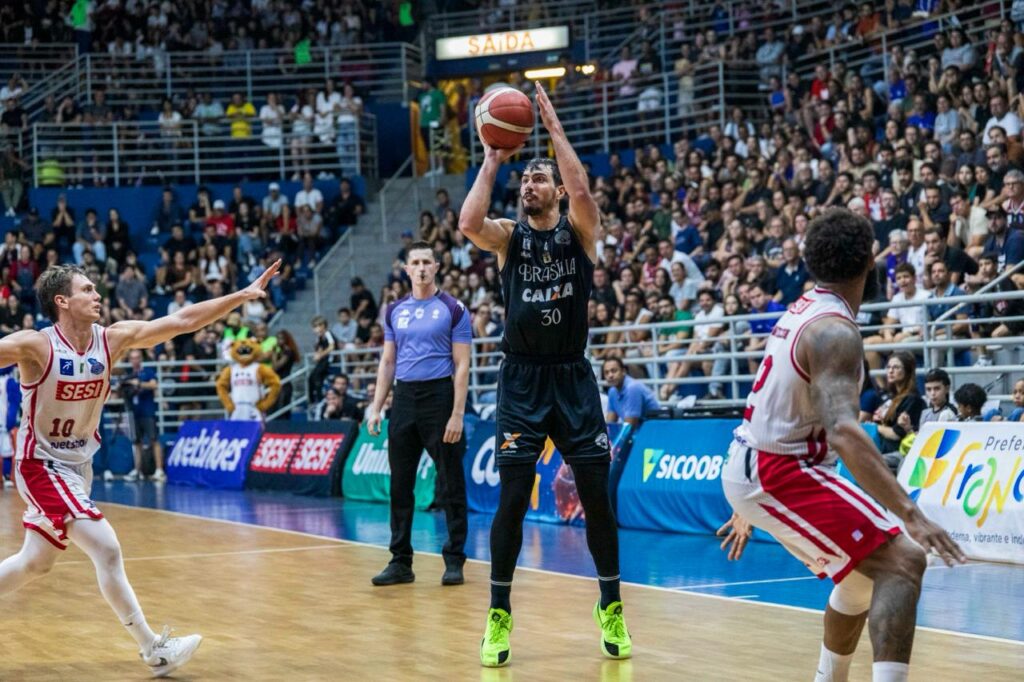 NBB: Brasília vence Franca e leva série ao jogo 5