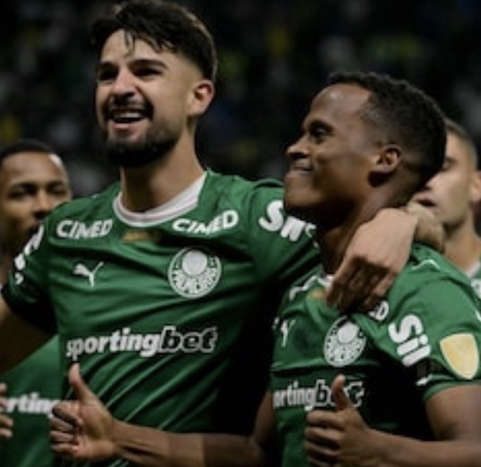 Palmeiras mira vantagem na pausa e revive roteiro de 2022