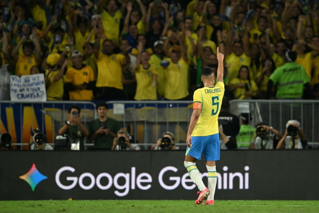 Brasil goleia, mas deixa alerta antes da Copa