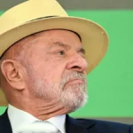 Lula usará chapéu pela primeira vez em foto de urna em 2026
